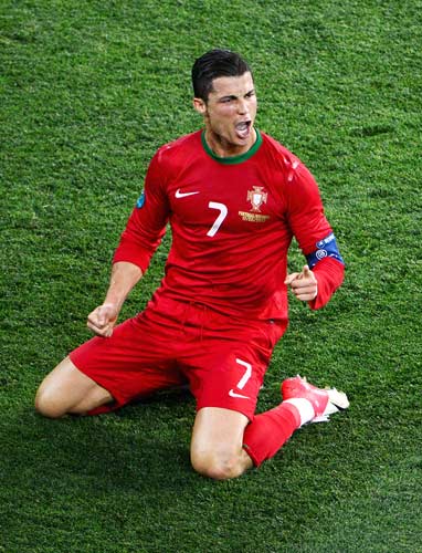 镜报：莱因克尔曾和亲弟弟关系断裂17年，今年夏天才破冰（《镜报》：莱因克尔与亲弟弟断联17年，今夏终于破冰）