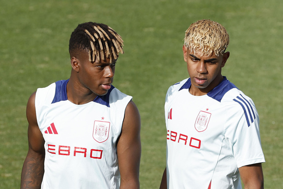 陈涛谈个人未来：双向奔赴吧，我对深圳怀有很深的感情（陈涛展望未来：愿与深圳双向奔赴，我对深圳情深意长）