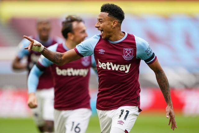 慕尼黑1860主席回应拜仁球迷横幅：这完全不尊重人，越界了（1860慕尼黑主席抨击拜仁球迷横幅：严重失礼，已越界）