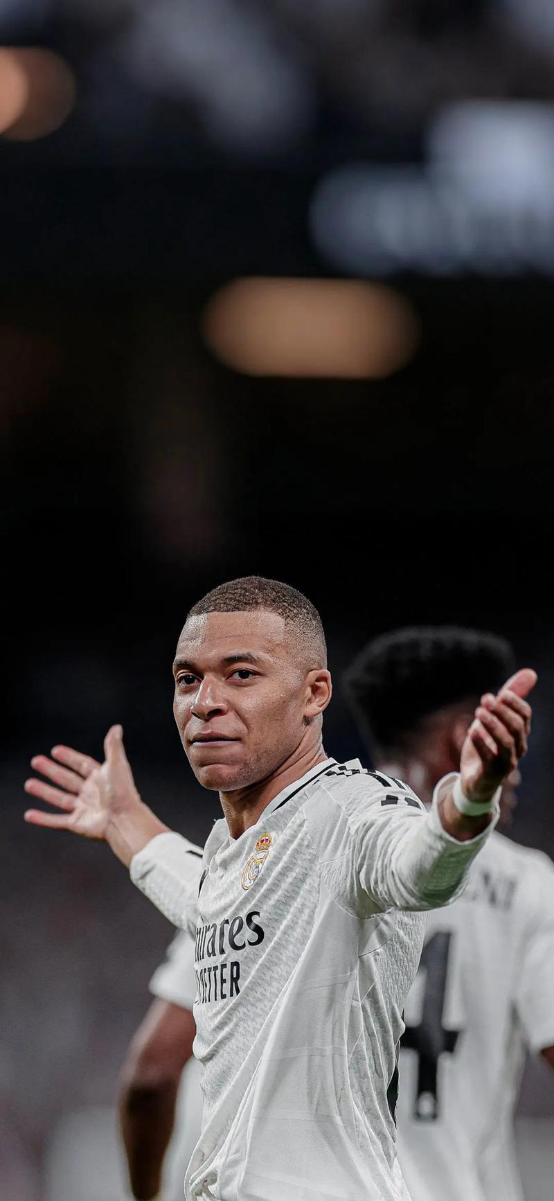 0-3！中国女排被淘汰主帅怒斥队员排球世锦赛无缘四强（0-3出局！中国女排无缘世锦赛四强 主帅赛后怒批队员）