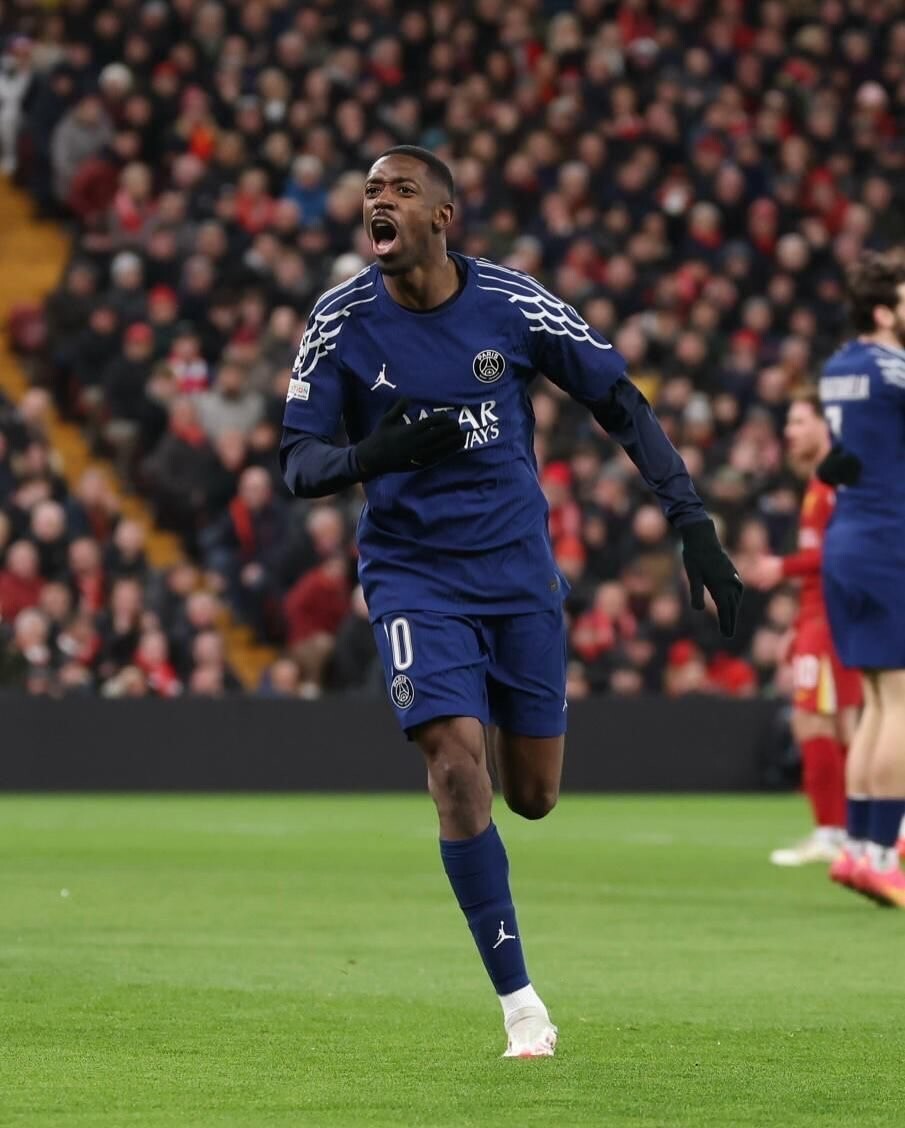 0-1！英意豪门欧冠巅峰对决：7亿战舰连伤两员大将 88分钟惨遭绝杀（0-1！欧冠英意豪门对撞：7亿豪阵连折两员大将，第88分钟遭绝杀）